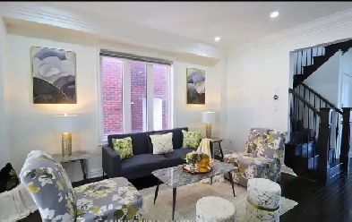 End Unit 3 BHK Townhouse for Rent $3100 Immediately in Brampton Image# 9