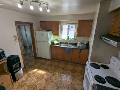 Furnished Private Room rent Malton FREE INTERNET Image# 1