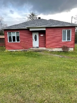 Belle Fermette Pour 4 Chevaux De 1.5 Acres Image# 10
