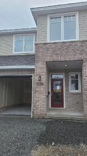 Townhouse for Rent Image# 4