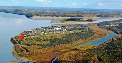 ±2.03 AC Land Lot - Fort Simpson, NT. Restrictive Covenants. Image# 1