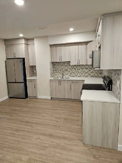 Basement for Rent in Redstone Image# 1