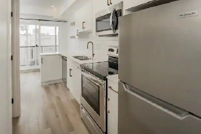 Beautiful 1 Bedroom in West Broadway with Fitness Center! Image# 6
