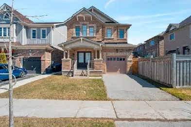 4-BED Detached House in New Tecumseth Image# 10