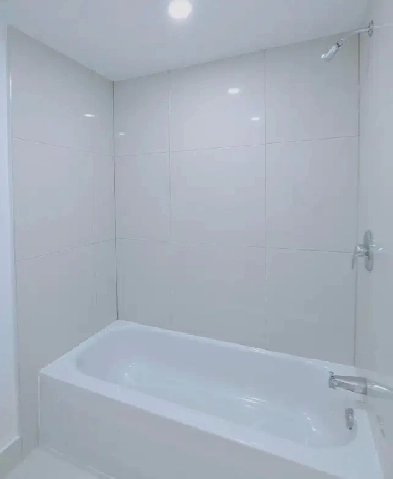 Studio for rent downtown Montreal Image# 1