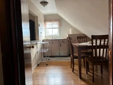 Bachelor Apartment Image# 3