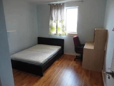 Two Private Bedrooms for Rent near UTM Image# 4