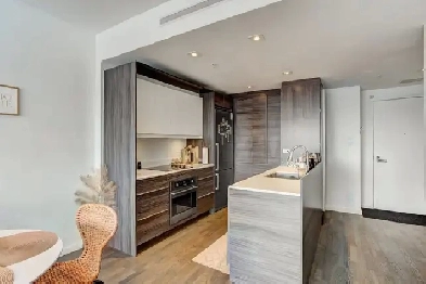 ✨ Stylish 1-Bedroom Condo in Little Burgundy – Urban Image# 26