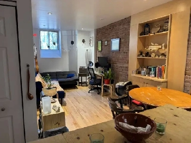 3 1/2 à louer dans le Mile End Image# 1