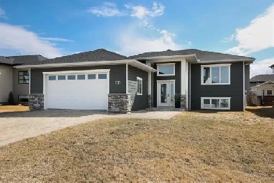 111 Norwood Bay Mitchell MB Image# 1