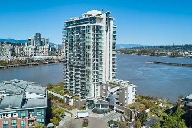 180° River Views - Luxury Living Image# 8