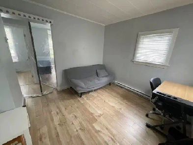 1 Bed 1 Bath - House Image# 1