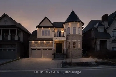Beautiful 5-Bed house 4000  Sq.Ft in Patterson - Vaughan Image# 9