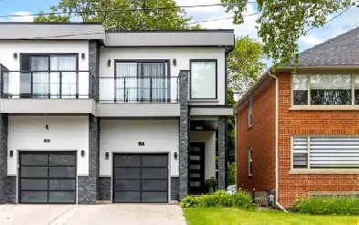 Stunning 3Br 5Bath Semi-Detached, Mississauga (W12096035) Image# 6