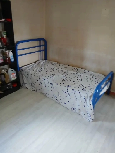 $550 Single room for male student Image# 1