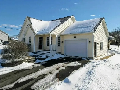 This bungalow offers a desirable layout with functional spaces Image# 9