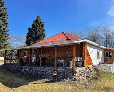 NEW LISTING  20Kms West Meadow Lake Image# 3