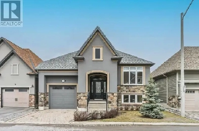 Newly Built Modern Luxury home in Peterborough Image# 2