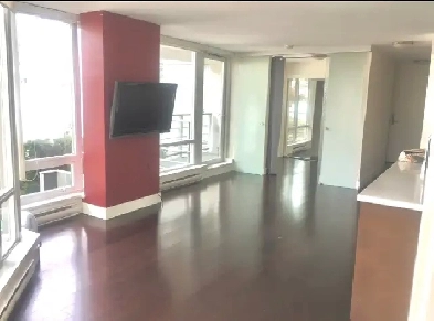 $3550, 2 Bedrooms, 2 Baths    Den and Balcony Image# 1