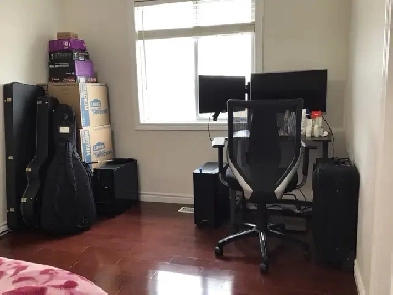 single room for rent at Guelph Image# 3