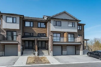 Brand New Luxury Townhome Image# 1