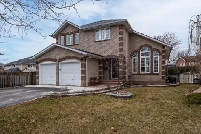 KNG Presents Fully Upgraded Westwoods Braebury Two-Storey Home Image# 1