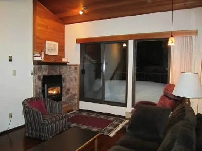 Kimberley Furnished One Bedroom Condo For Rent Image# 1