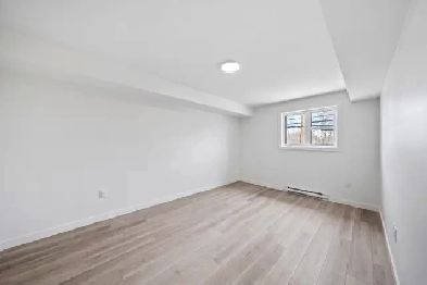 2 Bedroom   1 Bathroom Apartment Image# 1