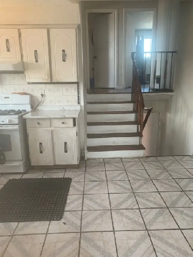 private   Room  for rent 650 only male Image# 1