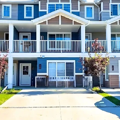 Studio-Style Condo - Smart Investment in Harbour Landing! Image# 11