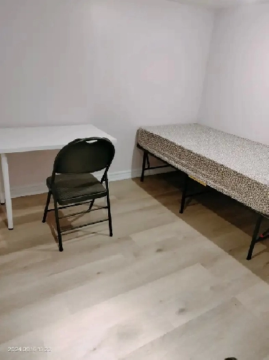 2  basement bedrooms for rent Image# 1