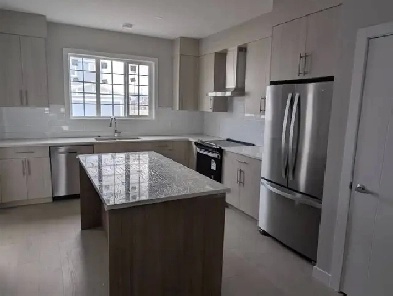 BRAND NEW 3 BEDROOM 2.5 BATH DUPLEX FOR RENT IN LOGAN LANDING Image# 6