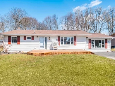 29 Selkirk Crescent Charlottetown PEI Image# 3