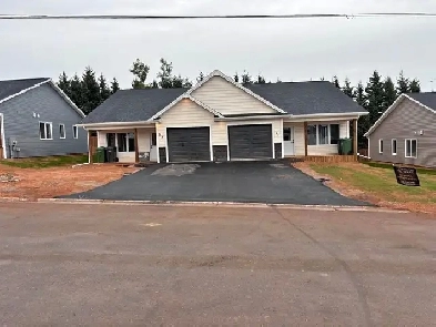 3 Bedroom in Charlottetown - 71 Stanmol Image# 1