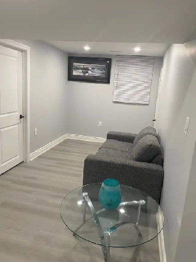2 Bedroom Basment Image# 5