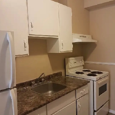 2 Bedroom Ottawa Centretown - near Chinatown, Little Italy Image# 1