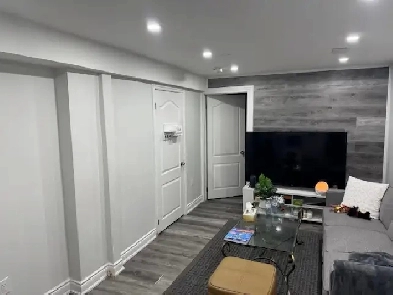 2 Bedroom Basement with separate entrance in Mississauga Image# 1