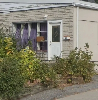 $875 - Private Room   Den/Office Space Image# 1