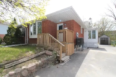 Welcome to your new home at 2-8A Springbrook Dr, Peterborough, O Image# 1