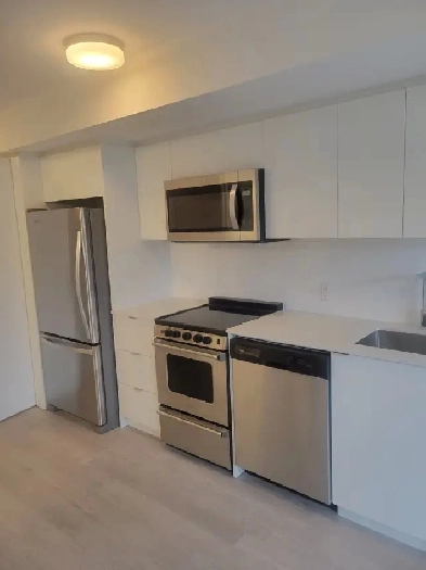 480 Wilson Apartments Image# 13