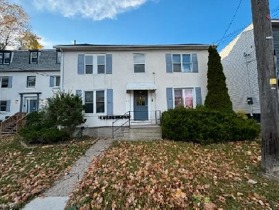 616 Victoria St, Unit 4 Image# 12