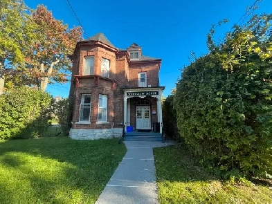 179 Earl Street, Unit 5 Image# 2