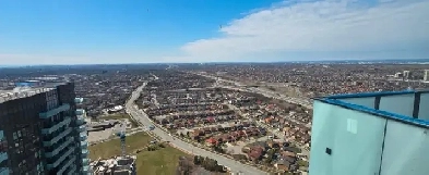 Luxury2 bedroom apartment in Square One area Image# 1