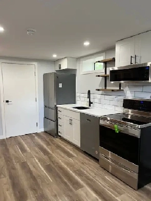 ALL Utilities Included One Bedroom Legal Suite Close To SaskPoly Image# 7