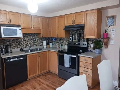 VERY FIRST TIME ON THE RENTAL MARKET!!  Immaculate! Beautiful! Image# 1