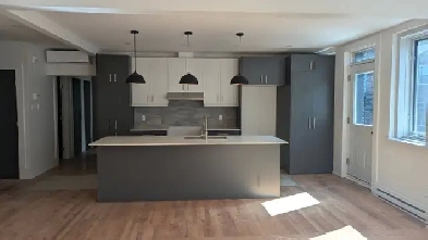 5 1/2 Outremont Image# 1