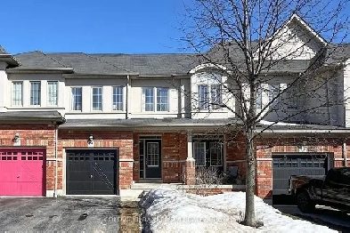 ⚡BRIGHT AND SPACIOUS 3 BDRM TOWNHOME WITH WALKOUT BSMT! Image# 12