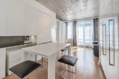 All-Inclusive Griffintown Studio – Perfect for Short & Long Term Image# 1