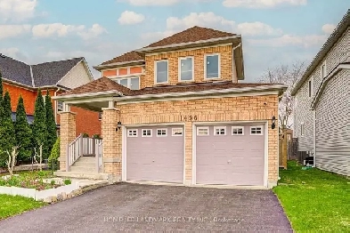⚡BEAUTIFUL 3 BDRM 4 BATHROOM HOME WITH FIN BSMT AND DBL GAR! Image# 9