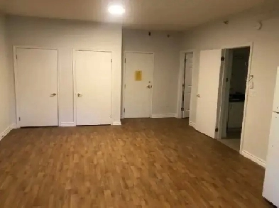 May 1 Green St Large Bachelor Studio Apartment All Utilities Inc Image# 2